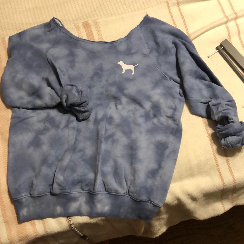 Victoria’s Secret PINK sweatshirt